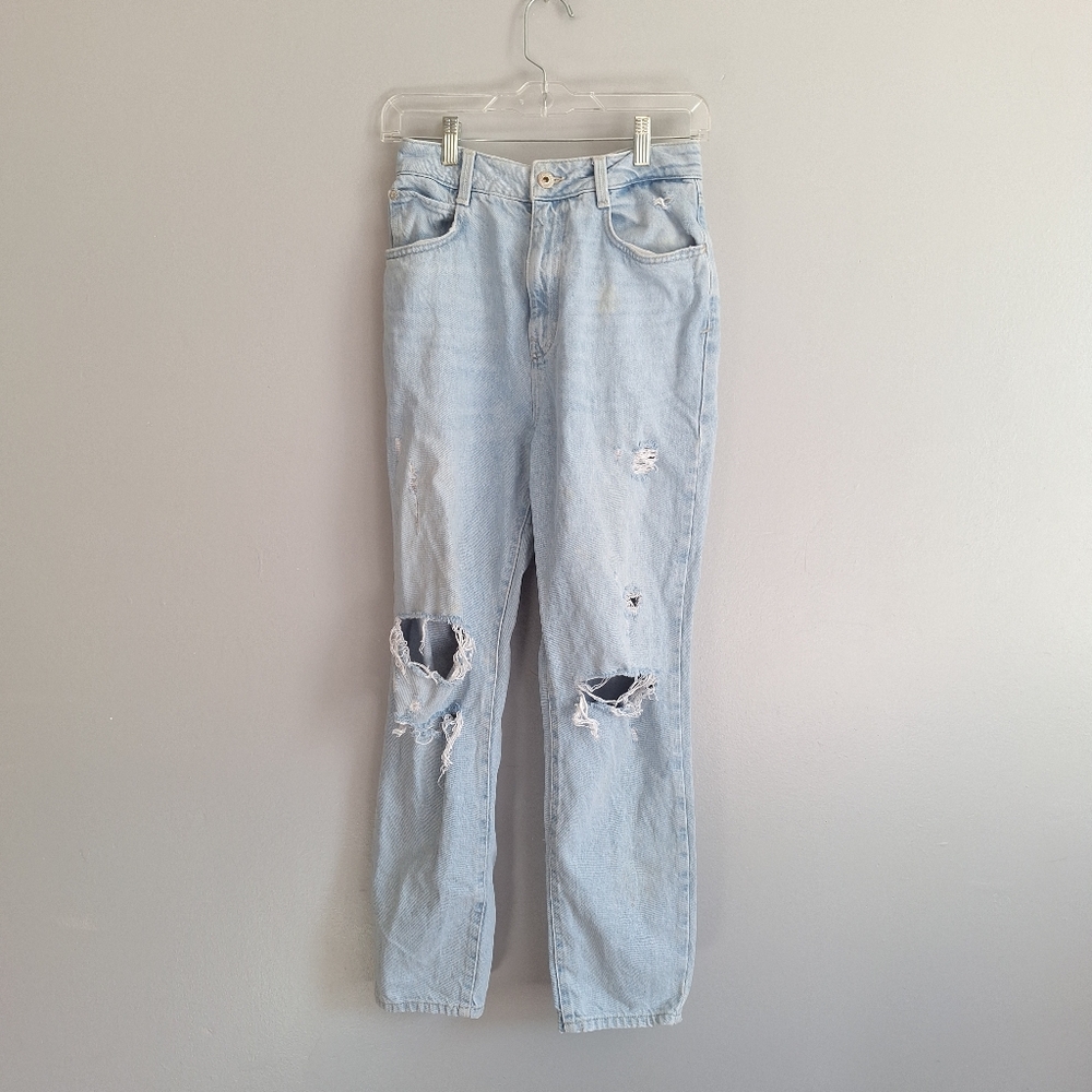 Zara Light Wash Distressed Blue Jeans